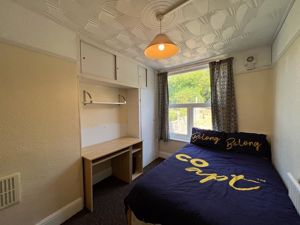 Photo 16- click for photo gallery